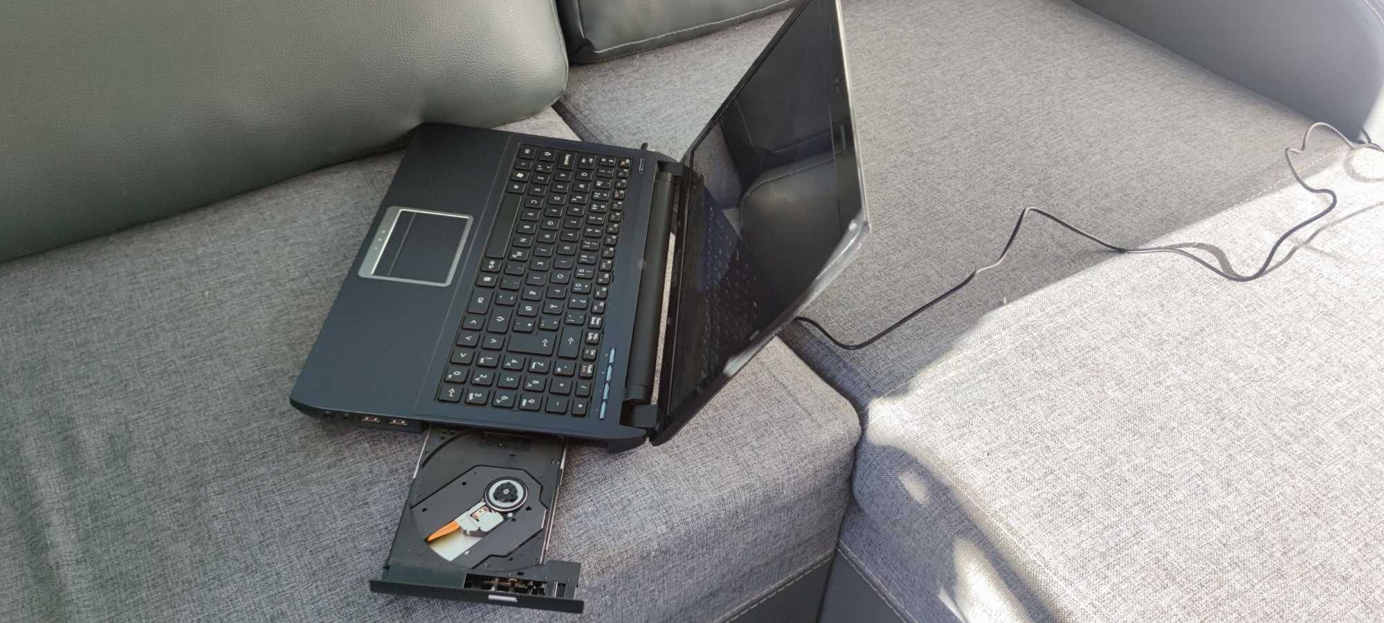 Lptop Duka i3 4 x 2.1ghz ssd 128g 8gb hdmi  kamera wi-fi 15.6 led hd