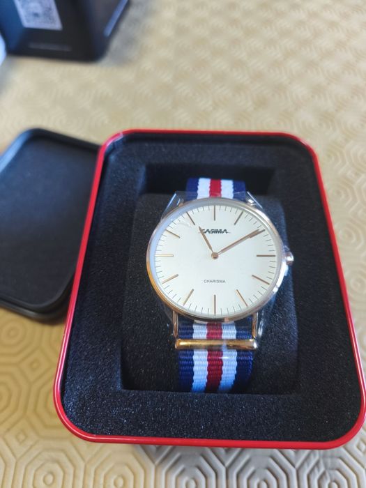 Relógio Casima novo