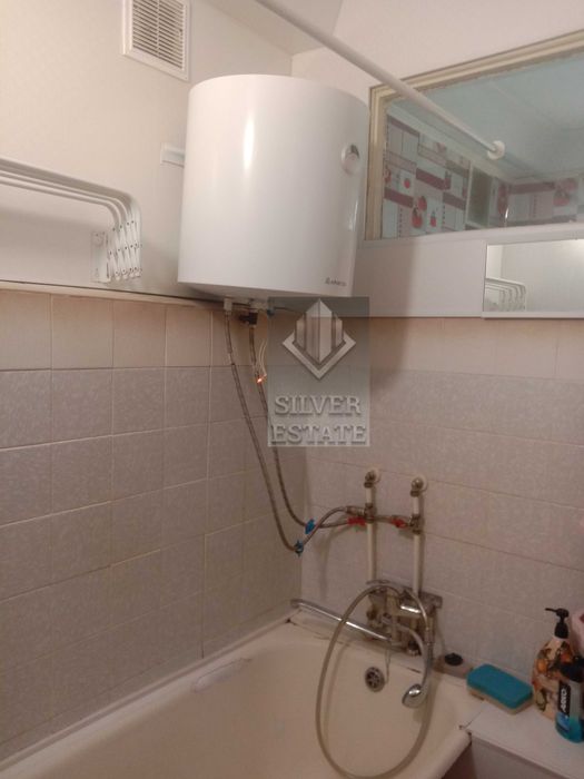 Продам 3-кімнатну квартиру по вул. Полякова, Шевченківський район