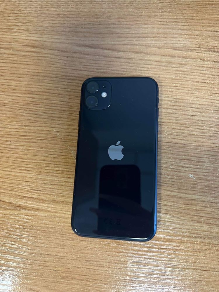 Iphone 11 w idelanym stanie