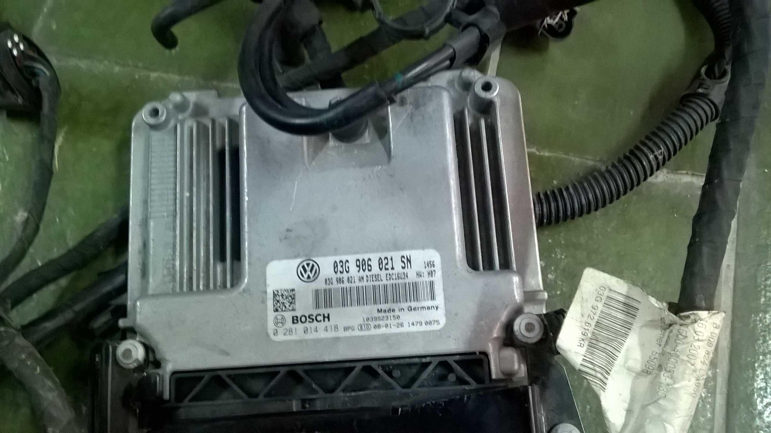 Centralina de motor e outros