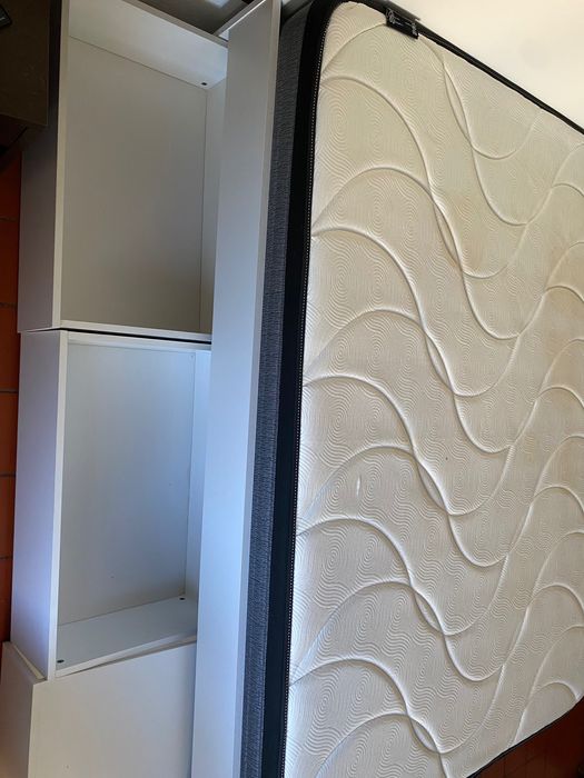 Cama de casal a venda