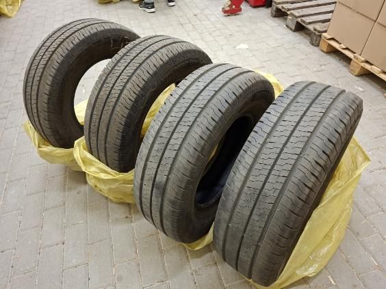 4x Continental VanContact Eco 215/70R15C