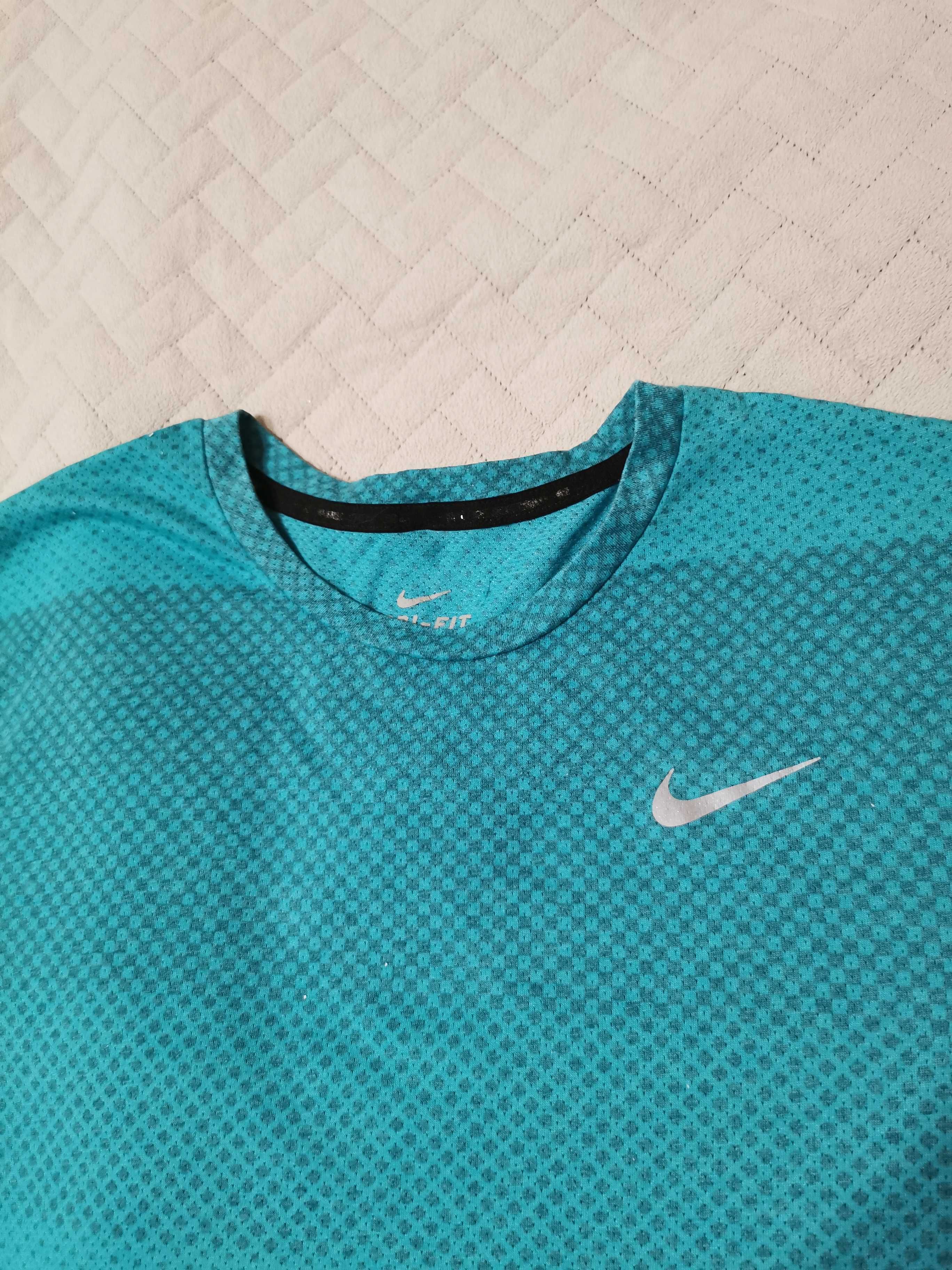Koszulka sportowa Nike, r. L
