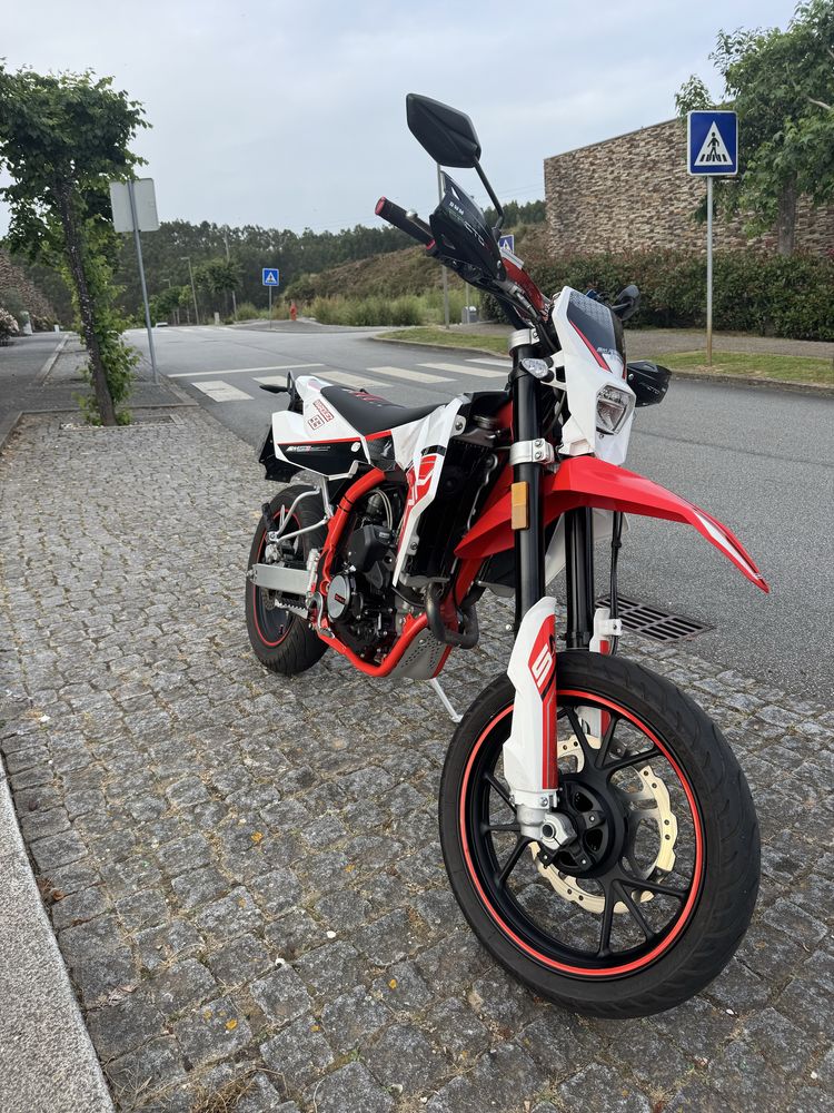 swm sm 125 r 2023