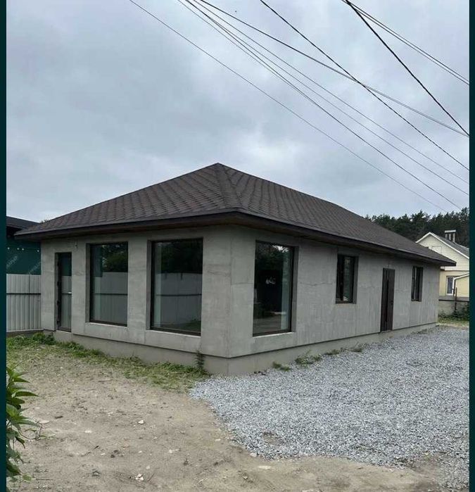 Будинок на Мальованці, новобудова без внутрішніх робіт