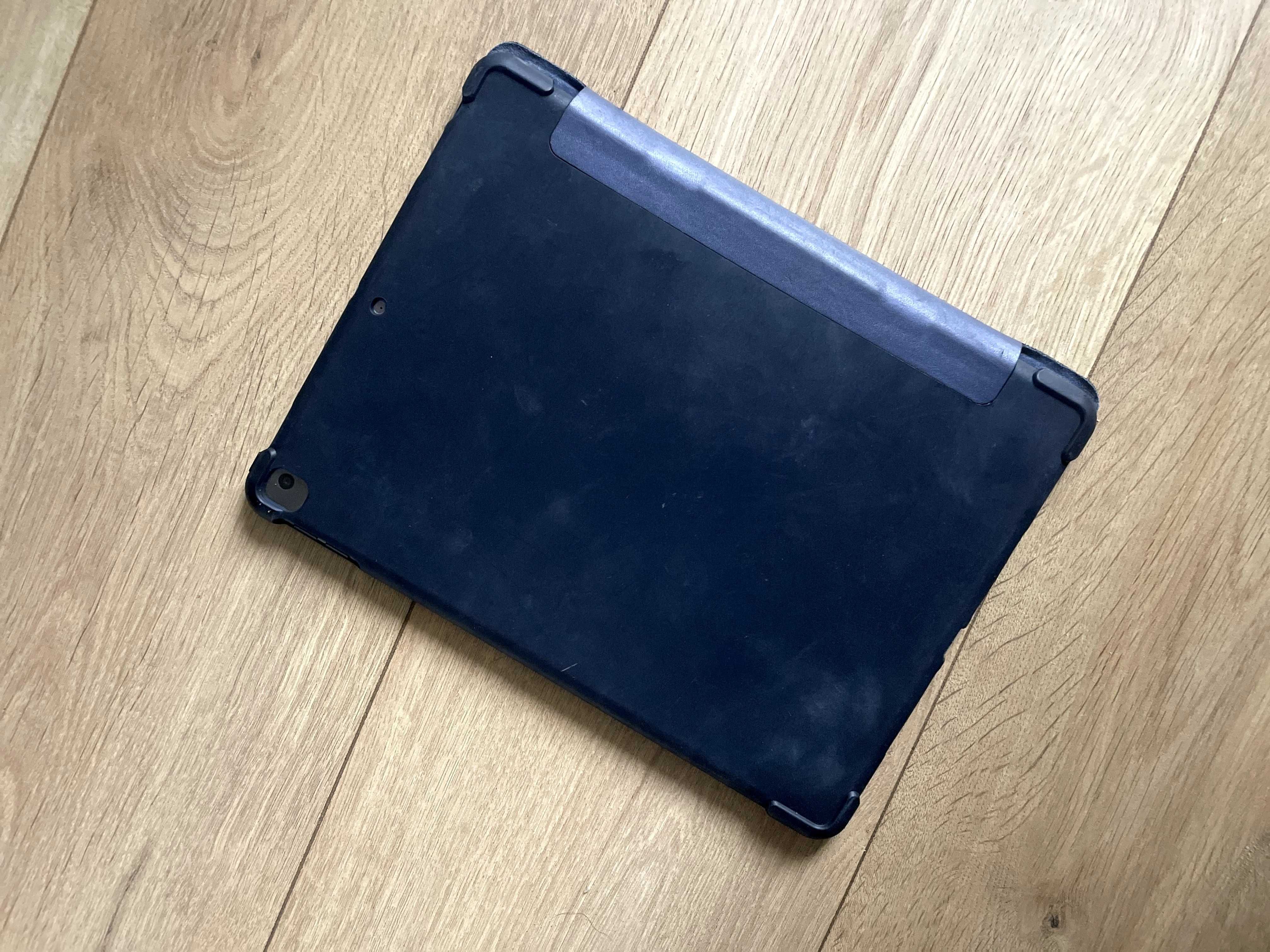 APPLE IPAD 10.2’’ WI-FI 64 GB - SPACE GREY - stan bardzo, bardzo dobry
