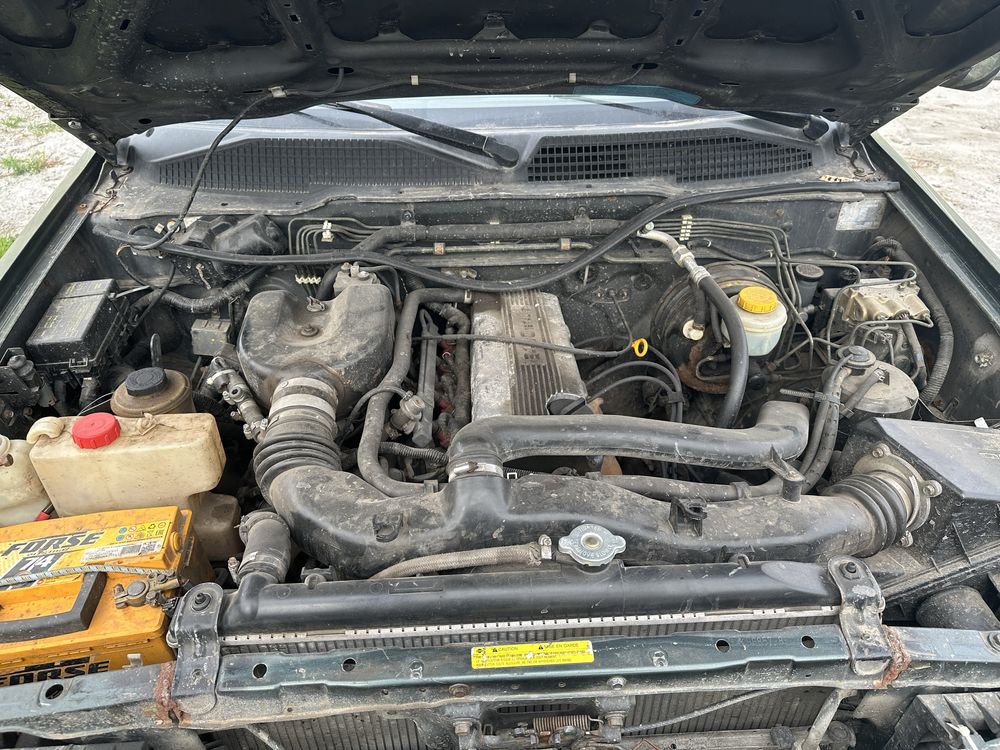 Разборка запчасти Нисссан Терано Nissan Terrano террано 2001 2002 2.4