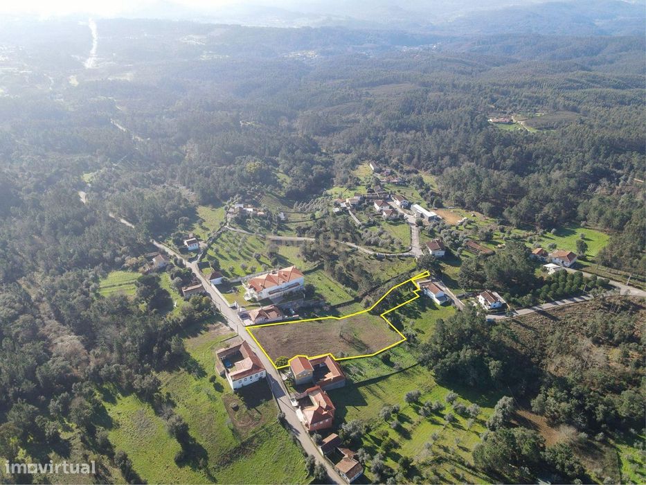 Terreno em Vila Nova de Poiares com 2880m² por 58.000€