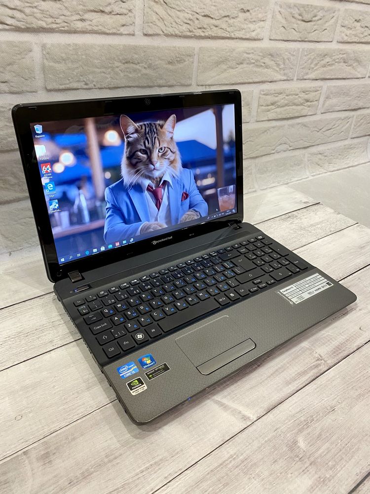 Ігровий ноутбук Packard Bell 15.6’’ i5-2410M 8GB ОЗУ/ 1TB HDD (r1417)