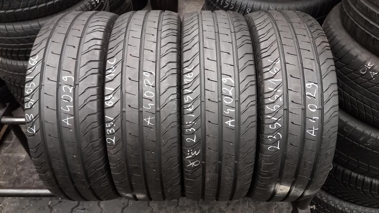 235/65/16C Continental Van Contact 200 115/113R