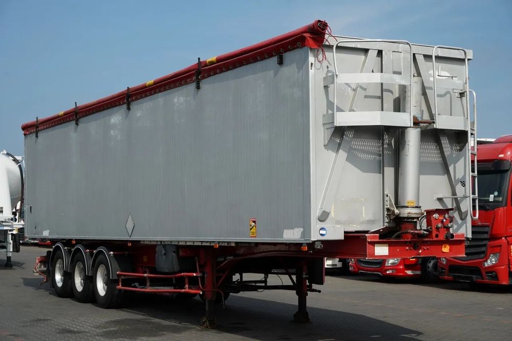 Benalu WYWROTKA 71 m3 / ALUMINIOWA  /  OŚ PODNOSZONA/ ALUFELGI / SPROWADZONA