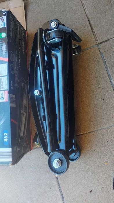 Podnośnik samochodowy do 2 ton