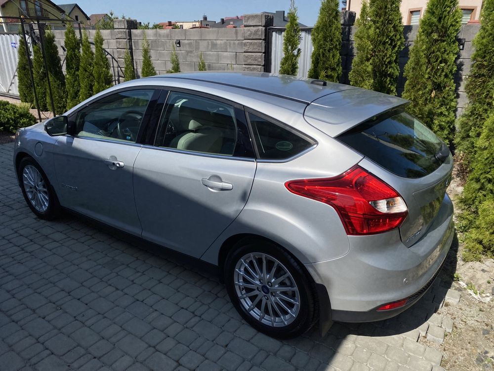 Ford Focus Bev Electric крила передні Форд Фокус електро