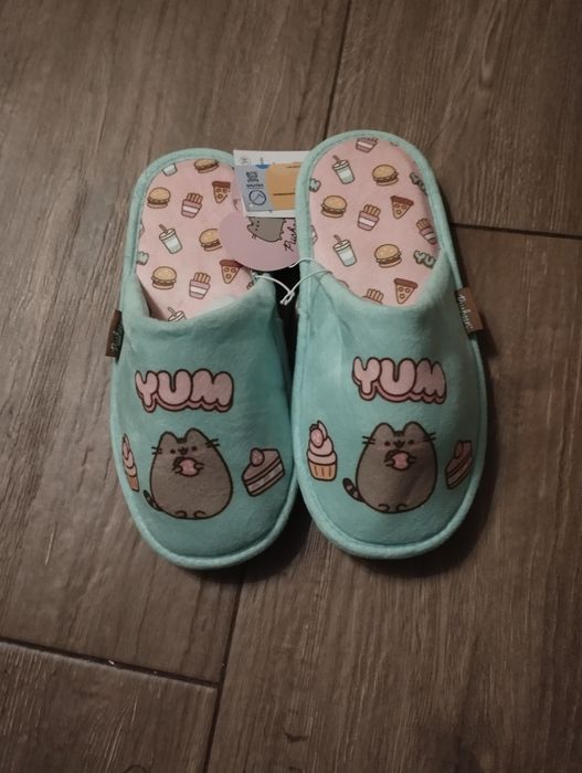 Kapcie damskie pusheen