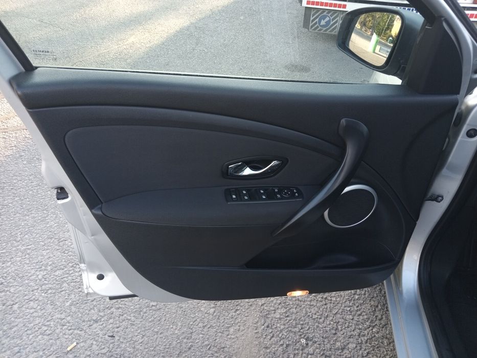 Продам Рено Меган 2012 г.в.