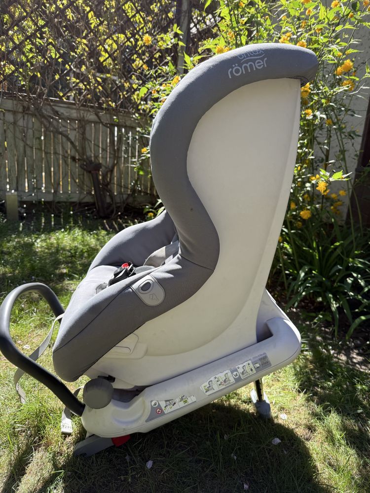 Fotelik samochodowy Britax Romer MAX-FIX II 0-18 kg