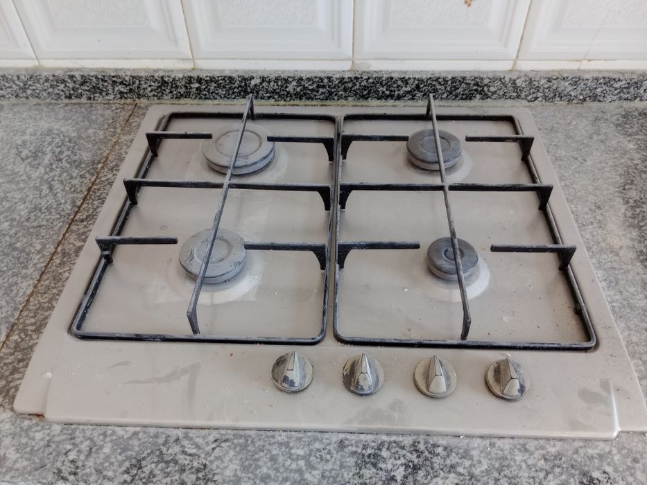 Vendo Colchão e placa gás