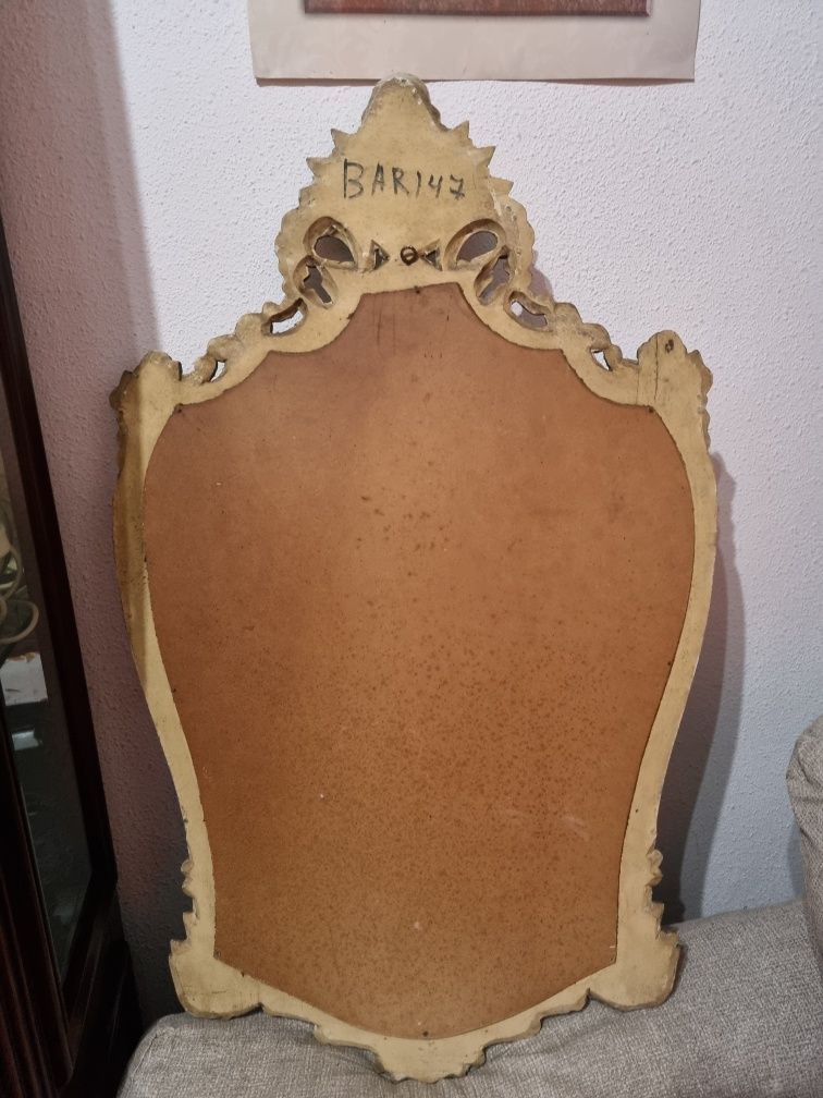 Espelho antigo de parede