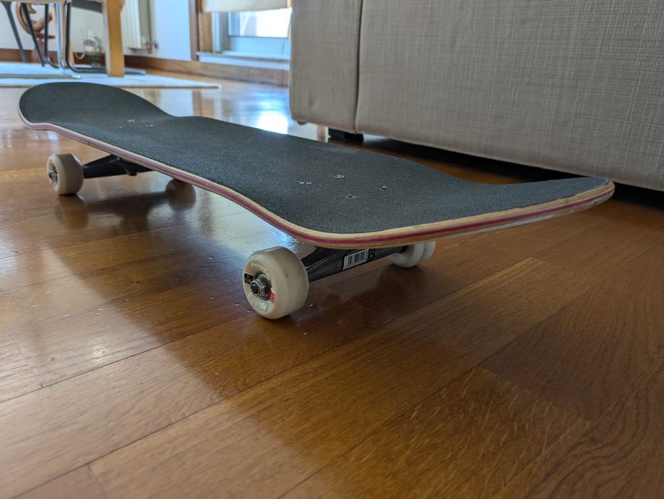 Skate Decathlon 8,5 (NOVO)