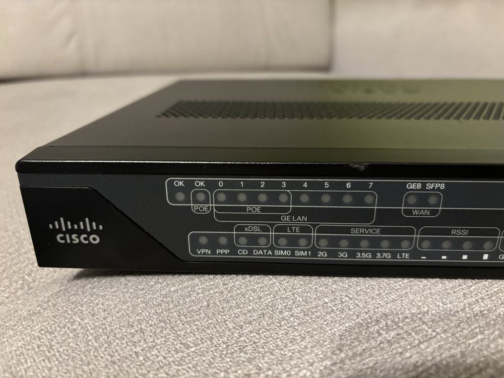 Router Cisco 896-VAG-LTE - LTE/VDSL/8xGE