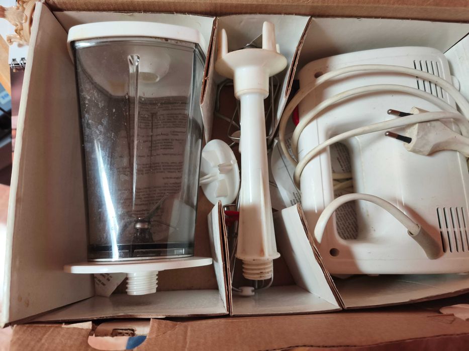 Robot cozinha (batedeira, amassadeira, liquidificador, varinha mágica)