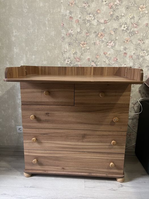 Комод пеленальний з відкидним пеленатором + пеленальна дошка