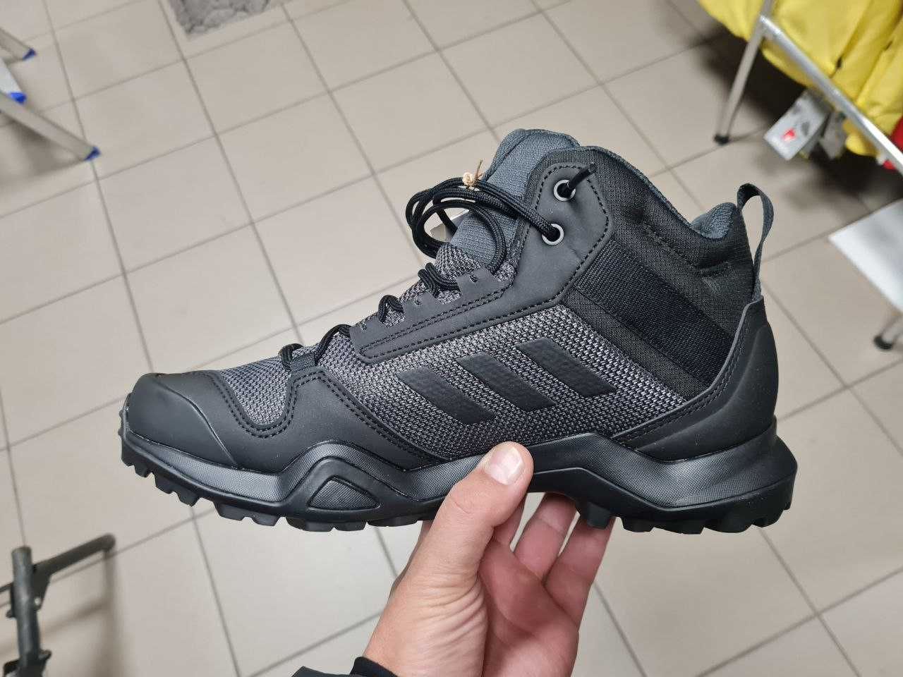 Зимові Кросівки ADIDAS TERREX AX3 MID GORE-TEX, Оригінал