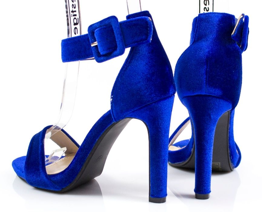 Nowe Ekskluzywne Chabrowe Sandały Szpilka Aksamit R39