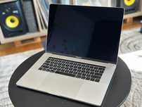 BARDZO DOBRY Macbook 15" i7 z 2017 - dysk 512Gb