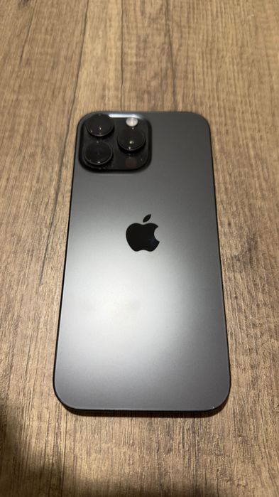 iPhone 16 Pro Max Ttitannium Black 256gb (com garantia)
