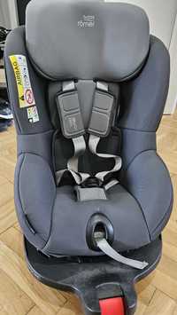 Britax Romer Dualfix m i size