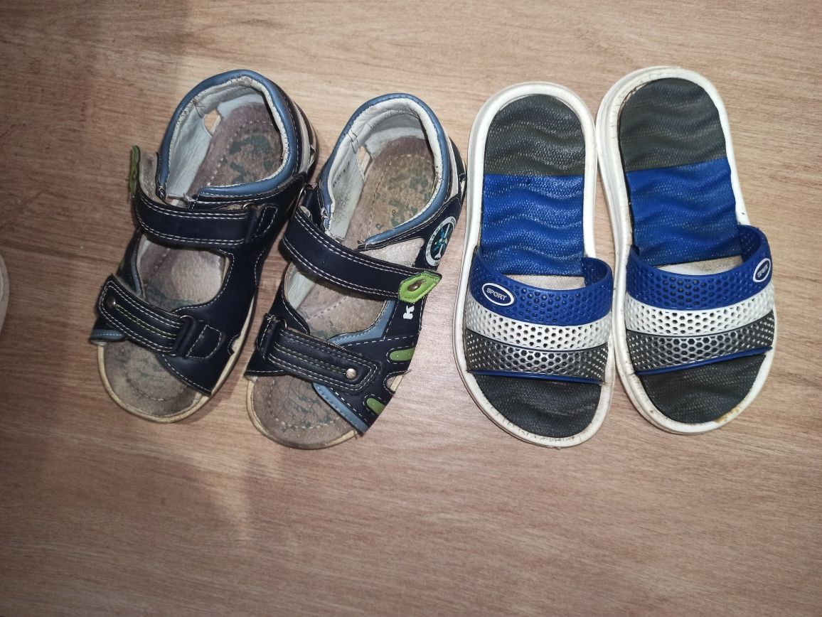 Пакетом обувь (взуття) на мальчика - шлепки и босоніжки (сандали)