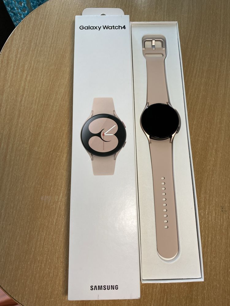 Samsung Galaxy Watch 4 40mm gold