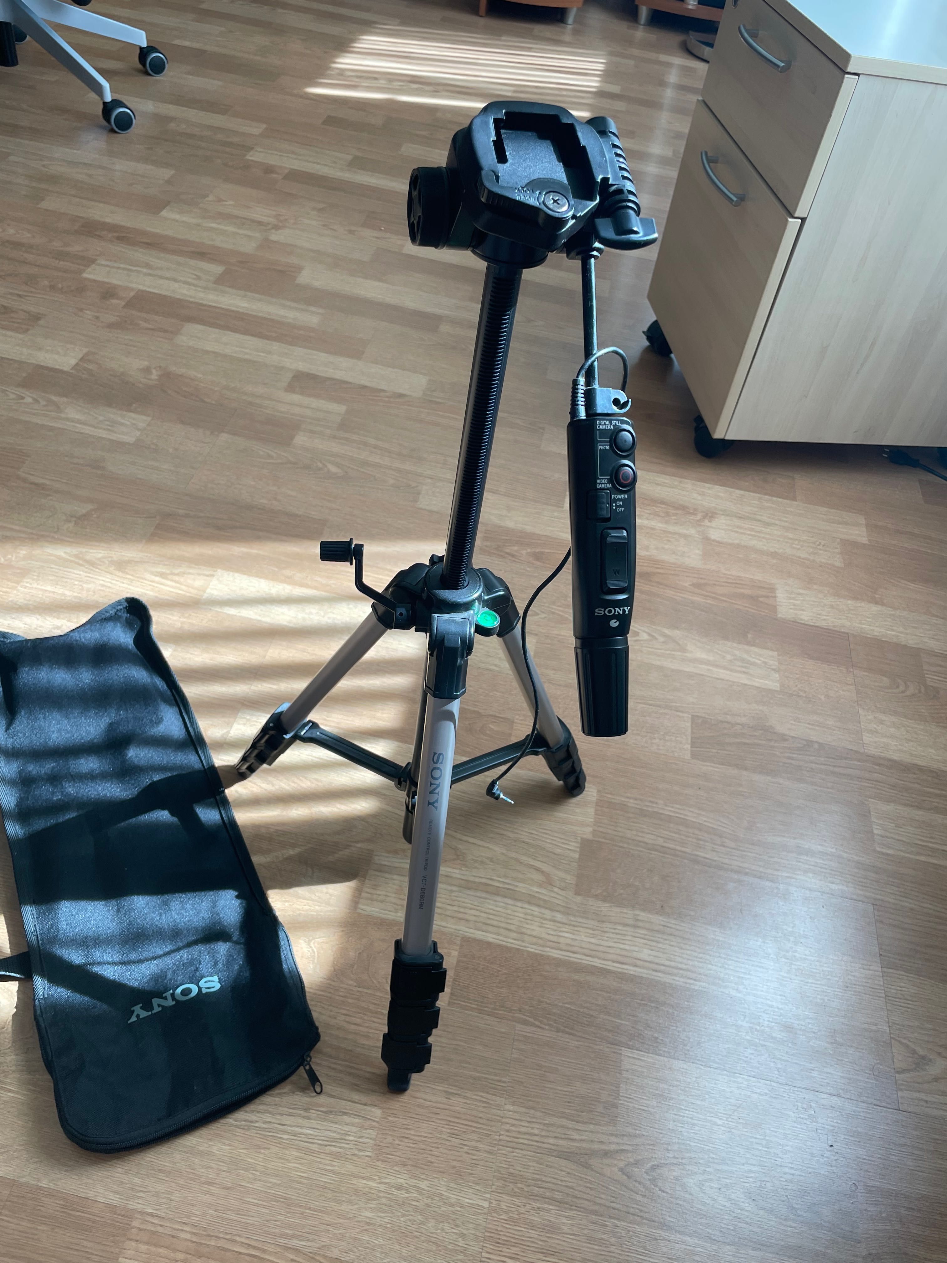 Uchwyt / TRIPOD - stojak  sony VCT-D680RM