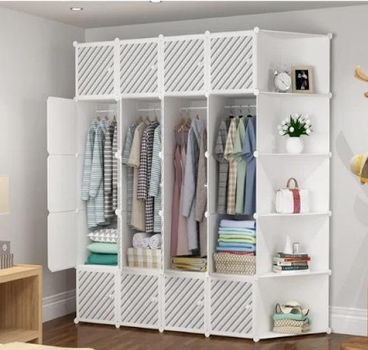 Шафа купе з дерев'яними жалюзі та антресоллю XL:стильна функціональніс