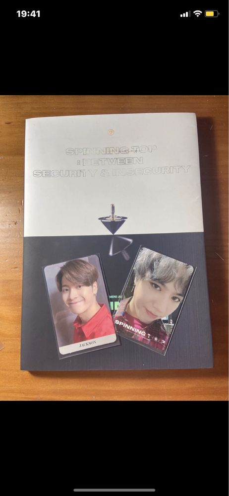 Album GOT7 Spinning Top com photocards