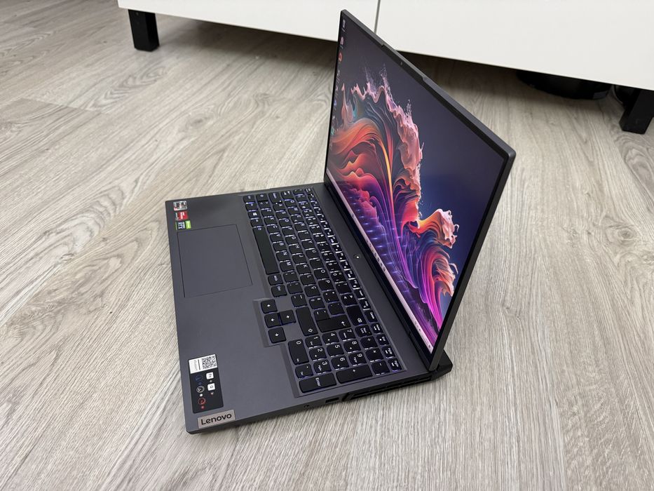 Legion 5 Pro-16ACH6H (Lenovo)