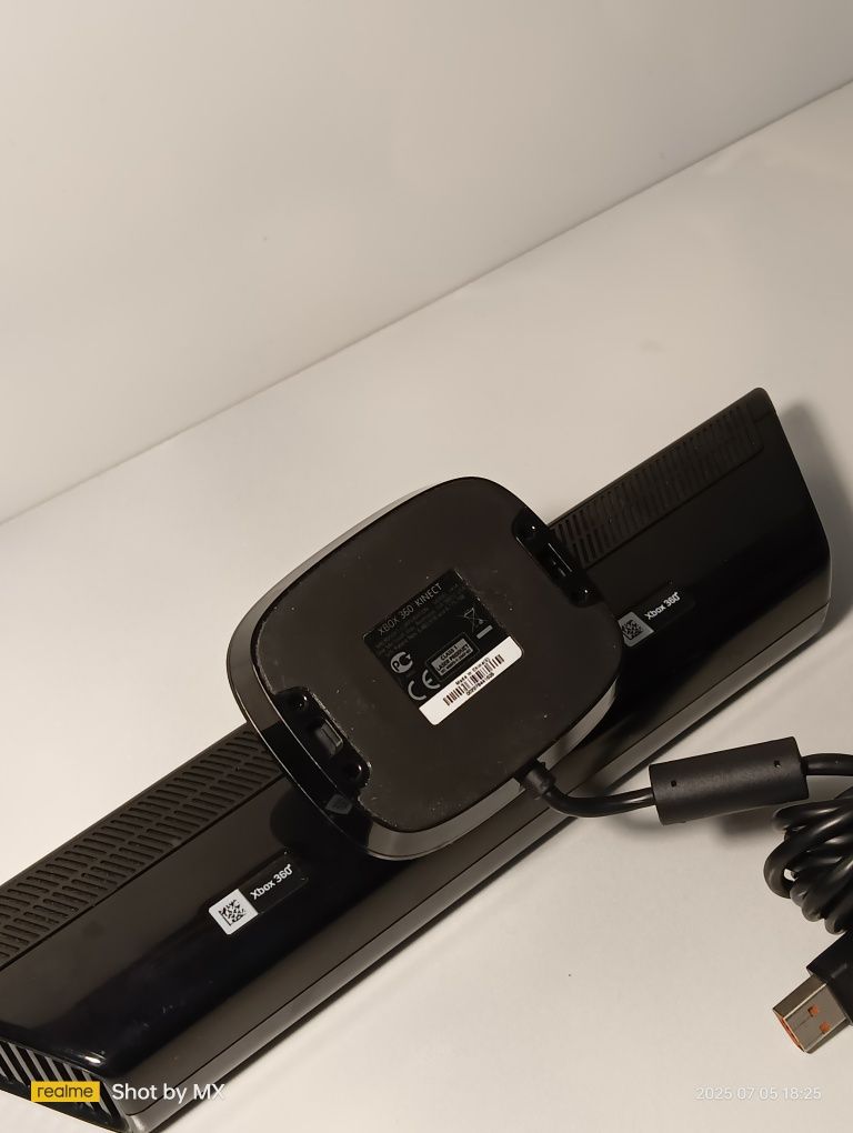 Kinect do Xbox 360 sensor MICROSOFT do starszych i nowszych modeli