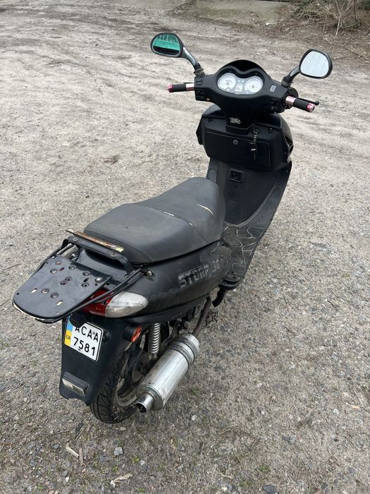 Продам скутер 80кубів