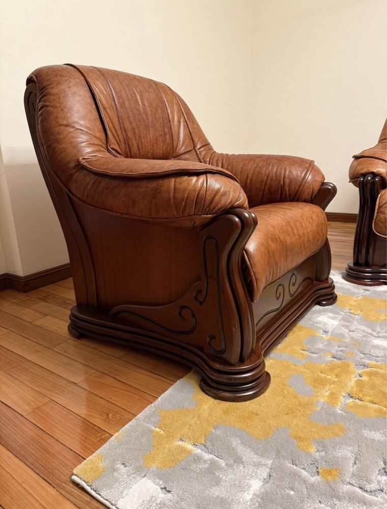 Conjunto de 3 sofas em pele