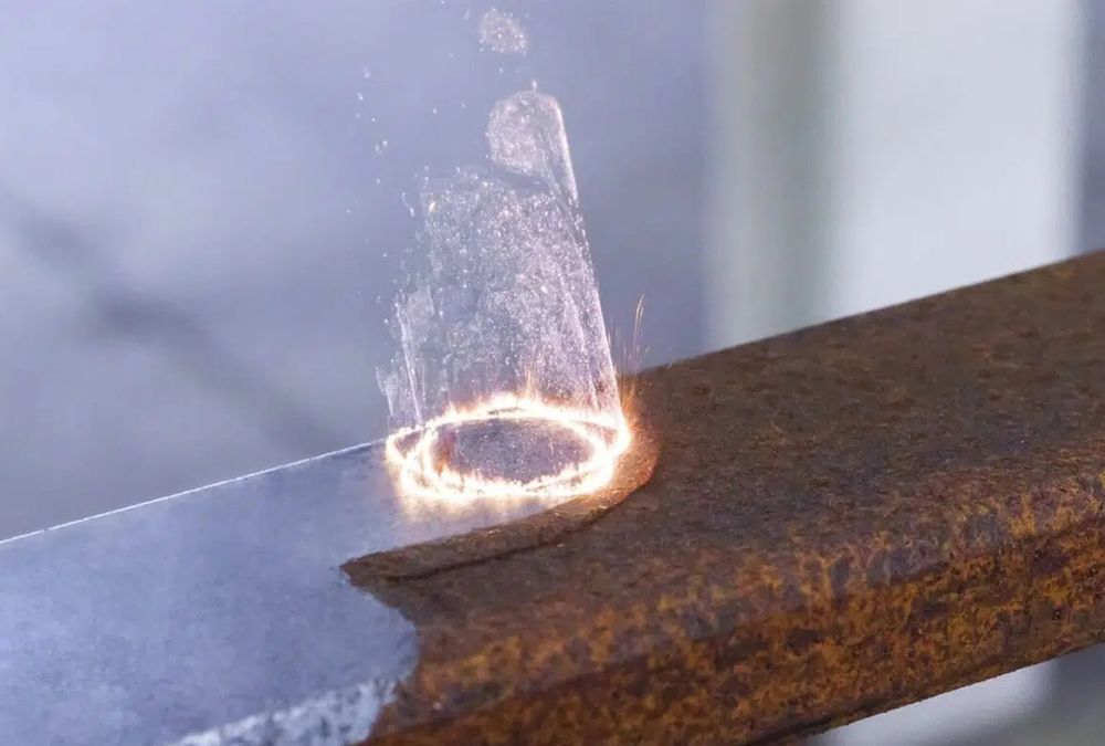 Лазерна чистка металу, лазерний піскоструй, лазерний очисник іржі