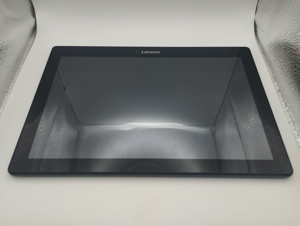 Планшет Lenovo Tab 2 X30L A10-30 16Gb (під ремонт)