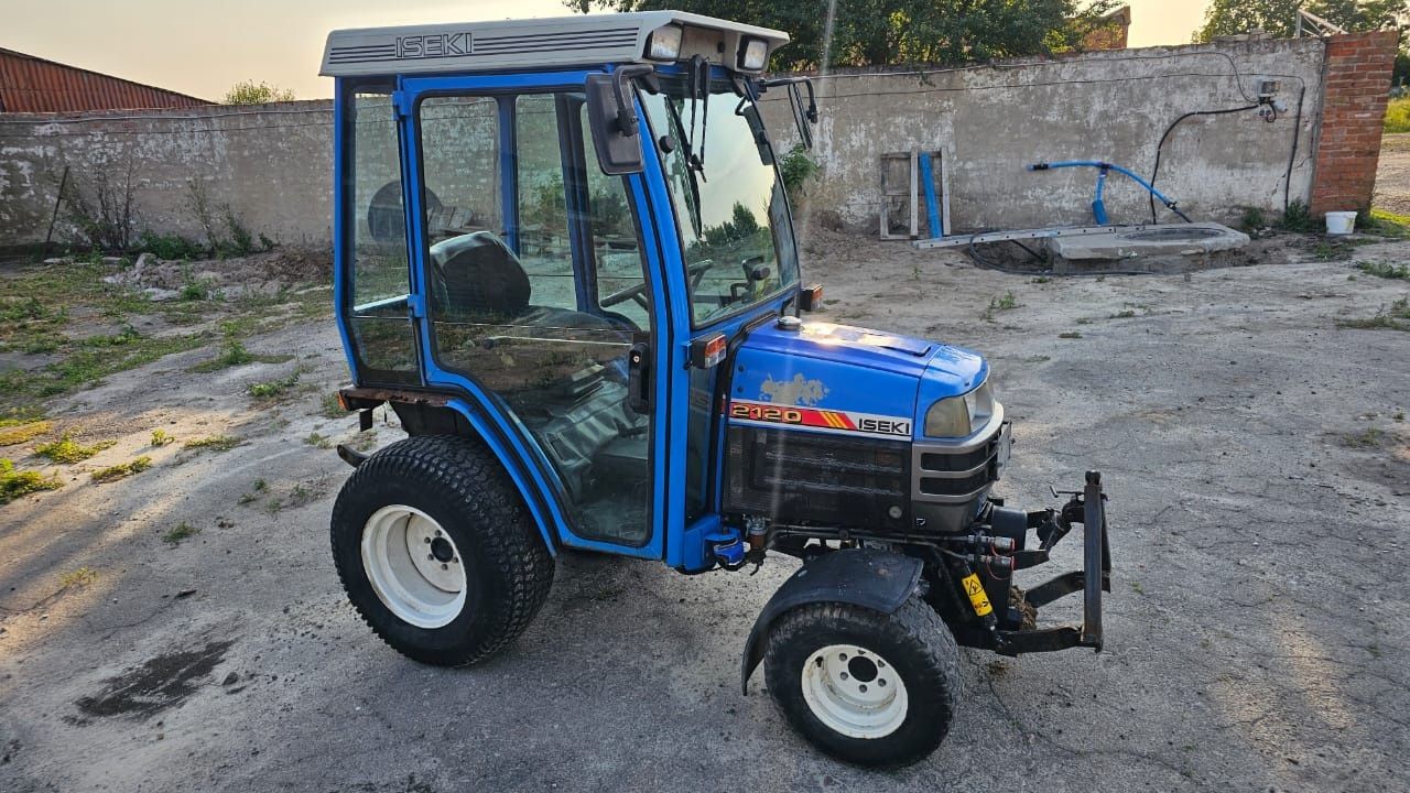 Трактор Iseki 2120
