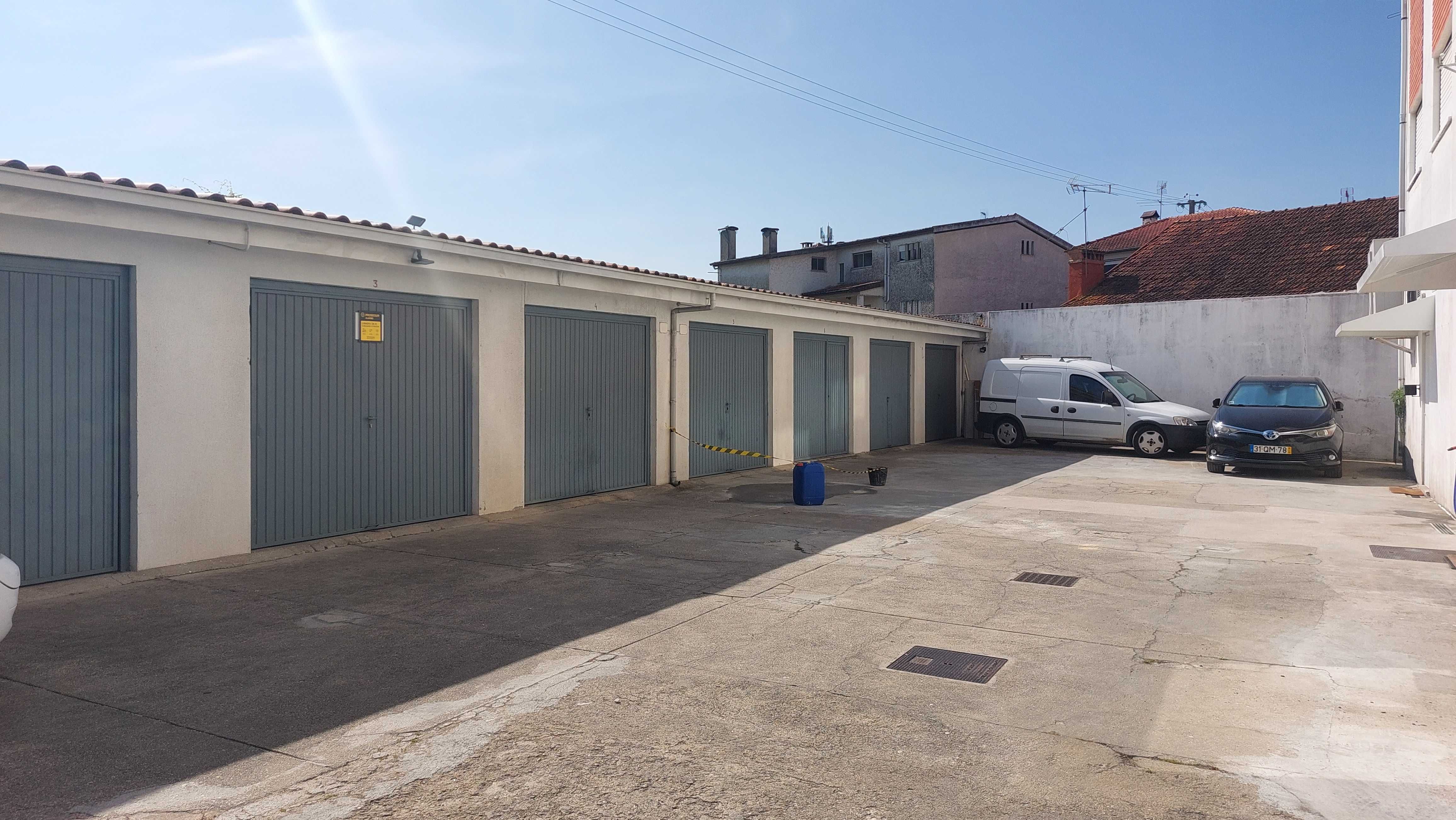 Garagem c/ 19m2 na Malaposta - ANADIA