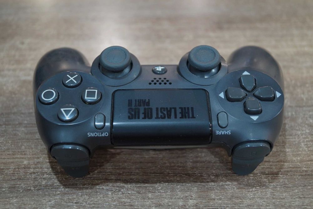 ГАРАНТІЯ Sony PlayStation 4 Pro Last of Us Limited Edition 1TB TVOYO