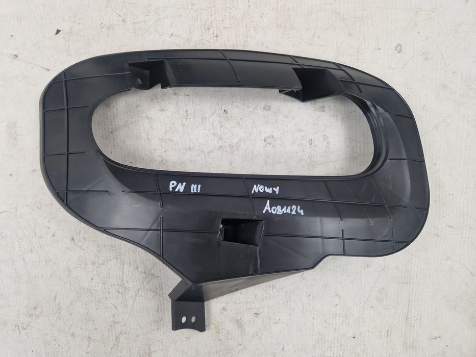 Mocowanie wspornik prawy lampy do jazdy dziennej Fiat Panda III