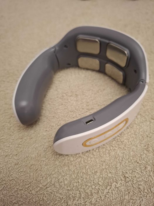 Massajador Cervical de Impulso Elétrico