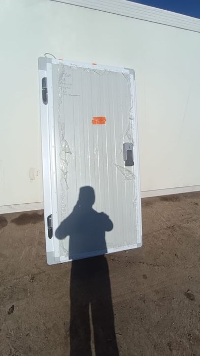 Drzwi do Mroźni / Drzwi Mroźnicze / Drzwi Chłodnicze / R052