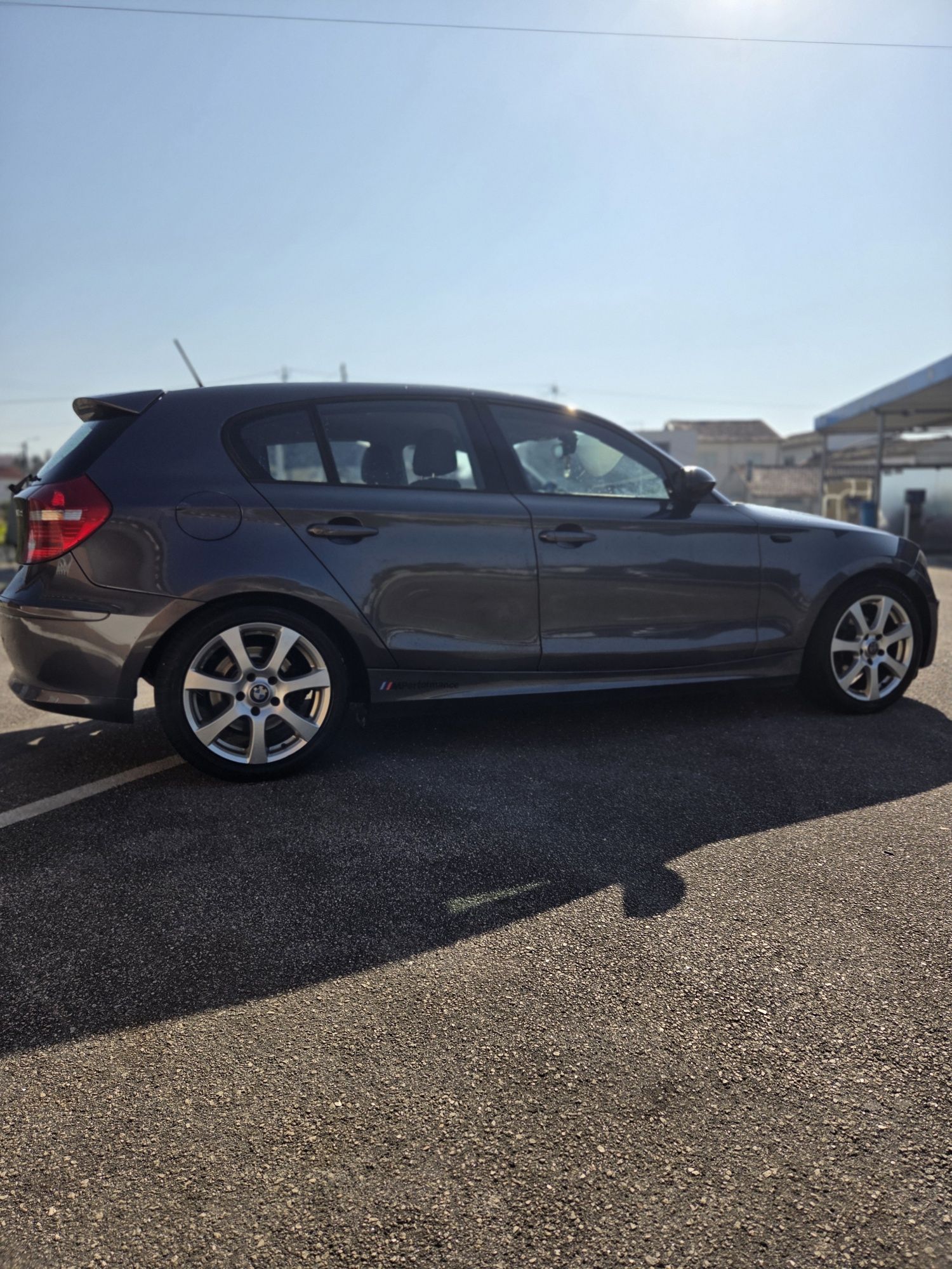 Vendo BMW E87 118D